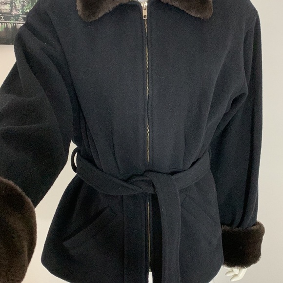 Womens Vintage Herman Kay Wool Black Coat W Brown Fur Trim Size M - Picture 4 of 10